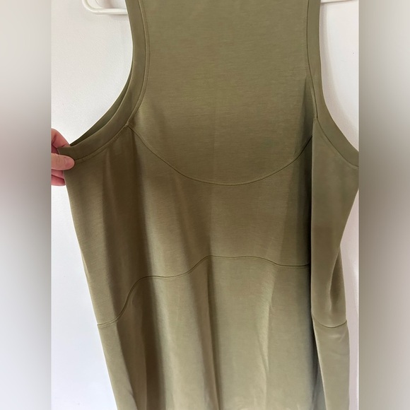 Lululemon Softstreme Back In Action Dress Size 14 Bronze Green - Picture 11 of 12
